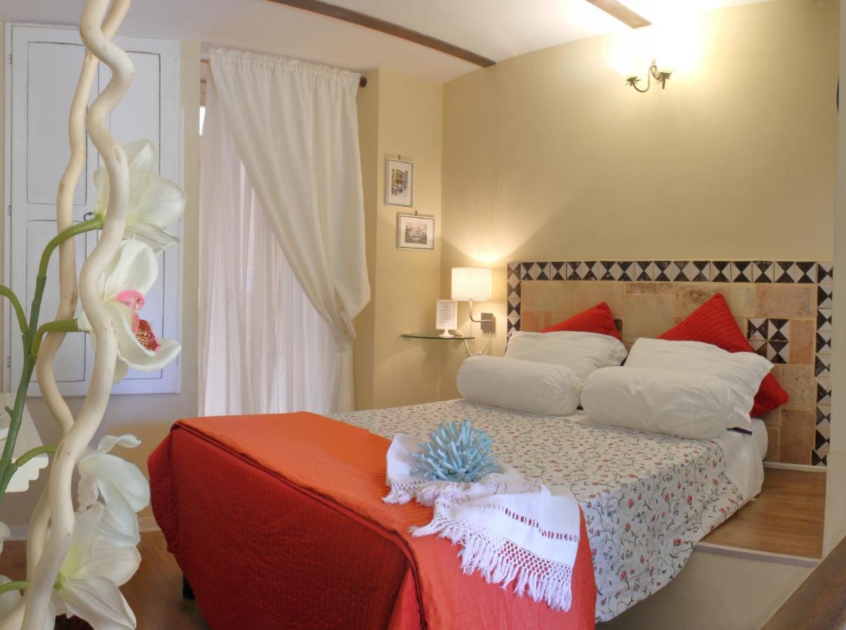 Nari Bed&Breakfast Gaeta Exterior foto